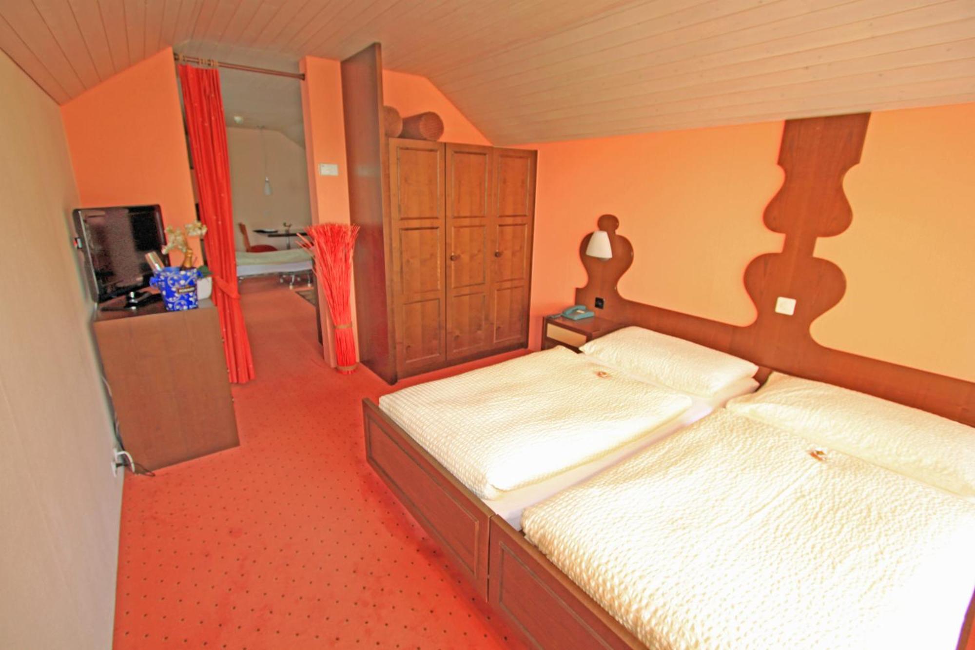 Hotel-restaurant Seegarten-marina 3*